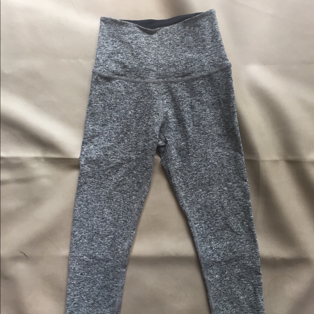 Beyond yoga crop leggings